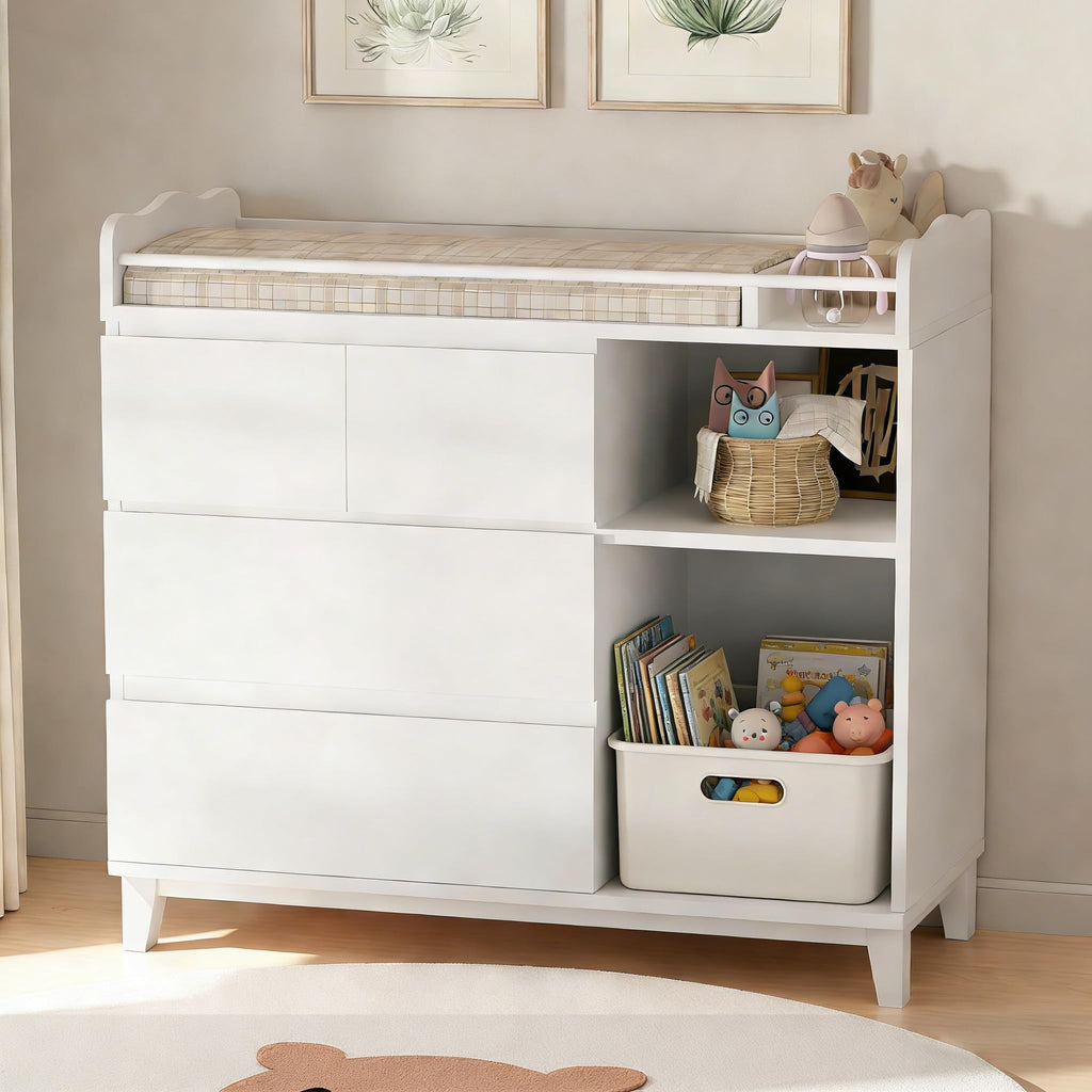 White Baby Changing Table with 4 Drawers U727287