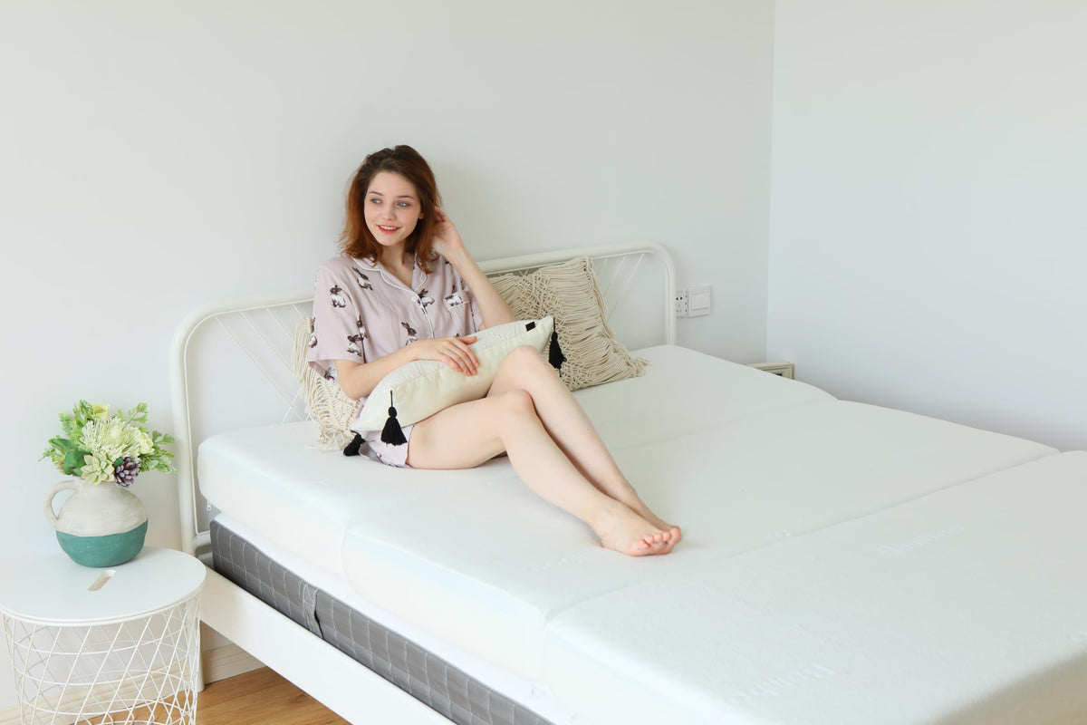 6-Inch Gel Infused Memory Foam Tri-fold Mattress with Bamboo Cover D710